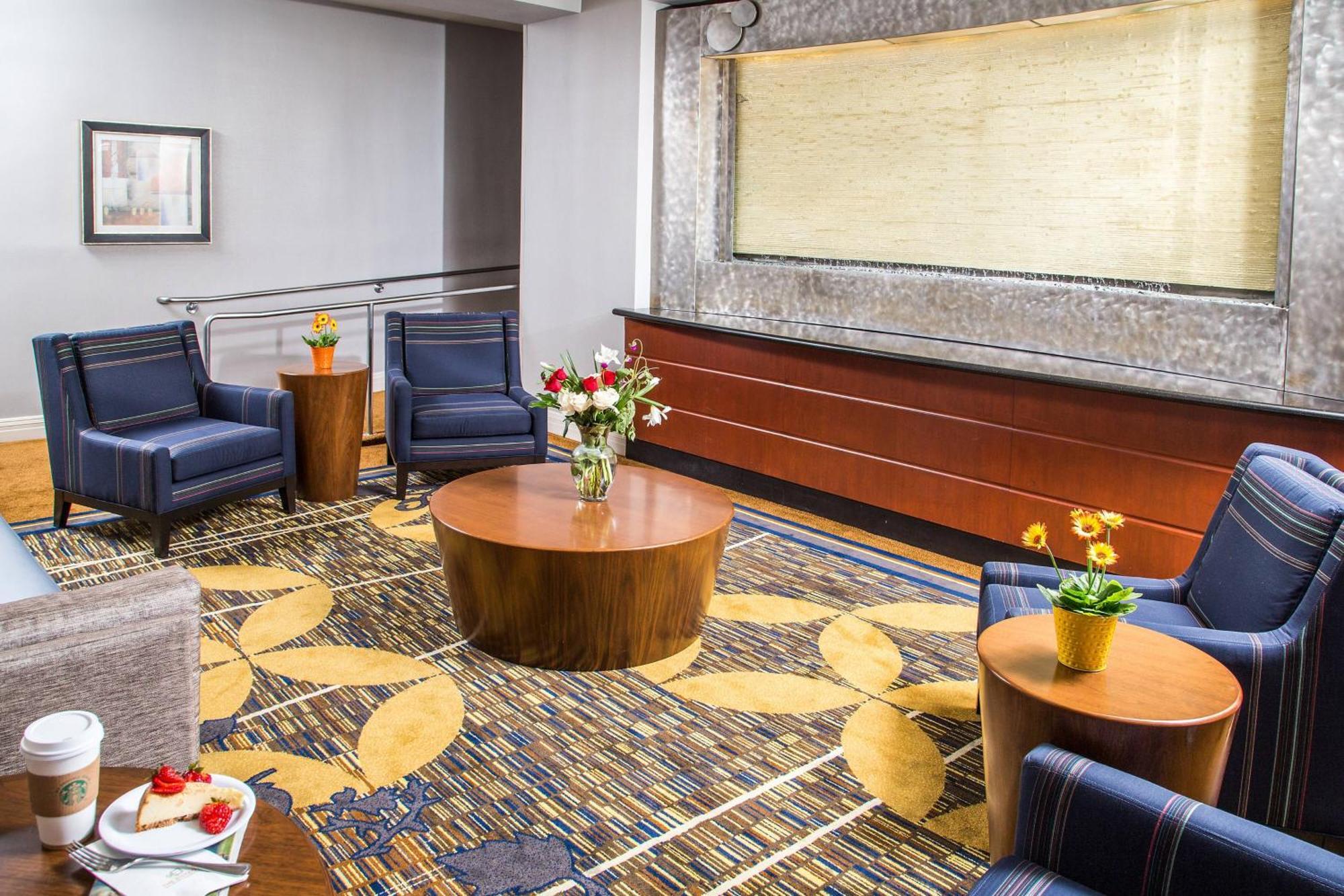Courtyard By Marriott Los Angeles Pasadena/Monrovia Buitenkant foto