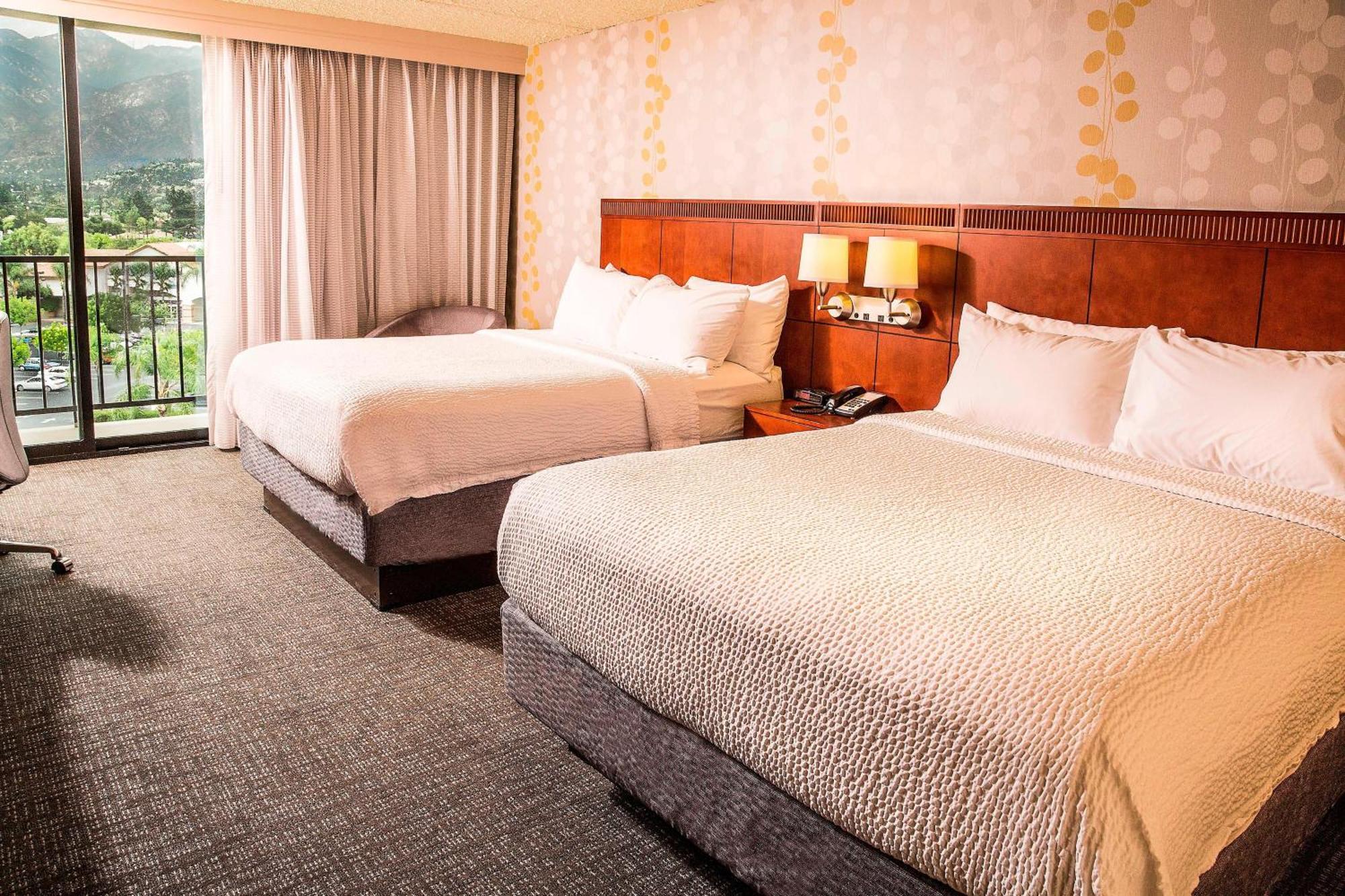 Courtyard By Marriott Los Angeles Pasadena/Monrovia Buitenkant foto