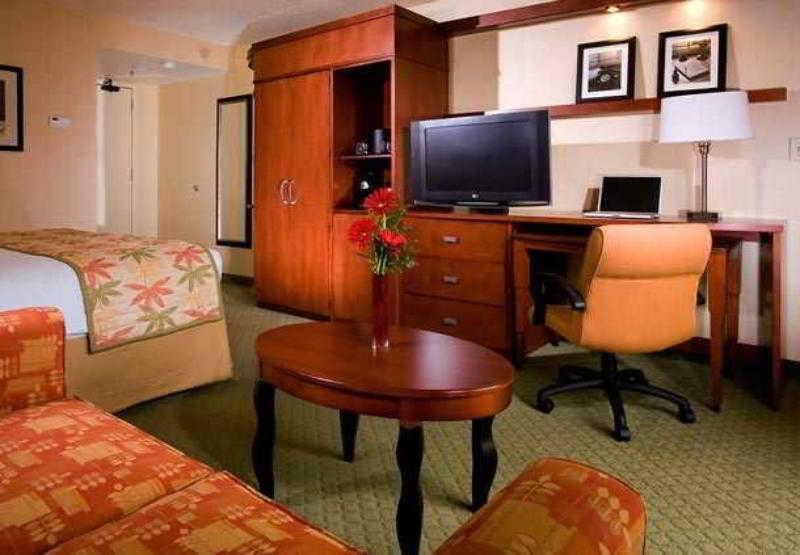 Courtyard By Marriott Los Angeles Pasadena/Monrovia Buitenkant foto